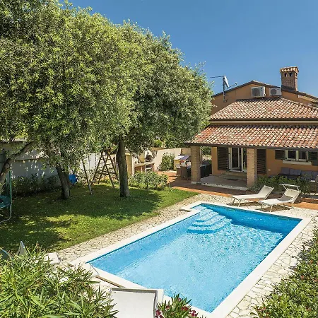 Mit Beheiztem Privatpool, Bbq, Darts Medulin