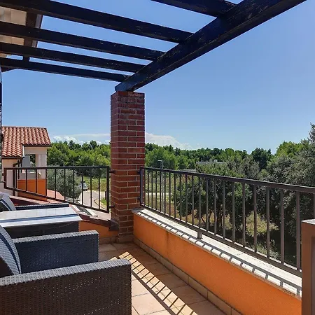 Mit Beheiztem Privatpool, Bbq, Darts Nyaraló *