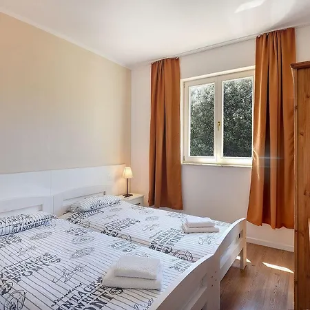 別荘 Mit Beheiztem Privatpool, Bbq, Darts *