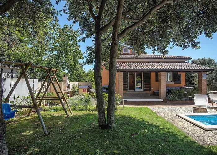 Mit Beheiztem Privatpool, Bbq, Darts