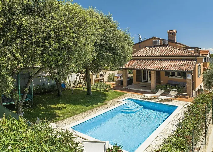 Mit Beheiztem Privatpool, Bbq, Darts Medulin