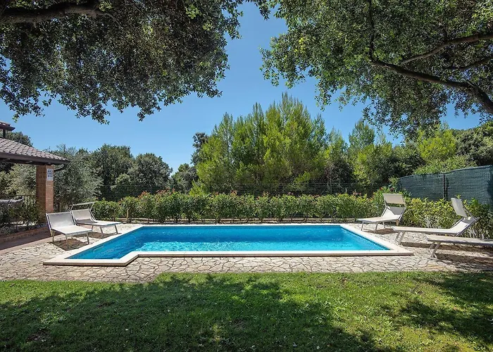 Mit Beheiztem Privatpool, Bbq, Darts